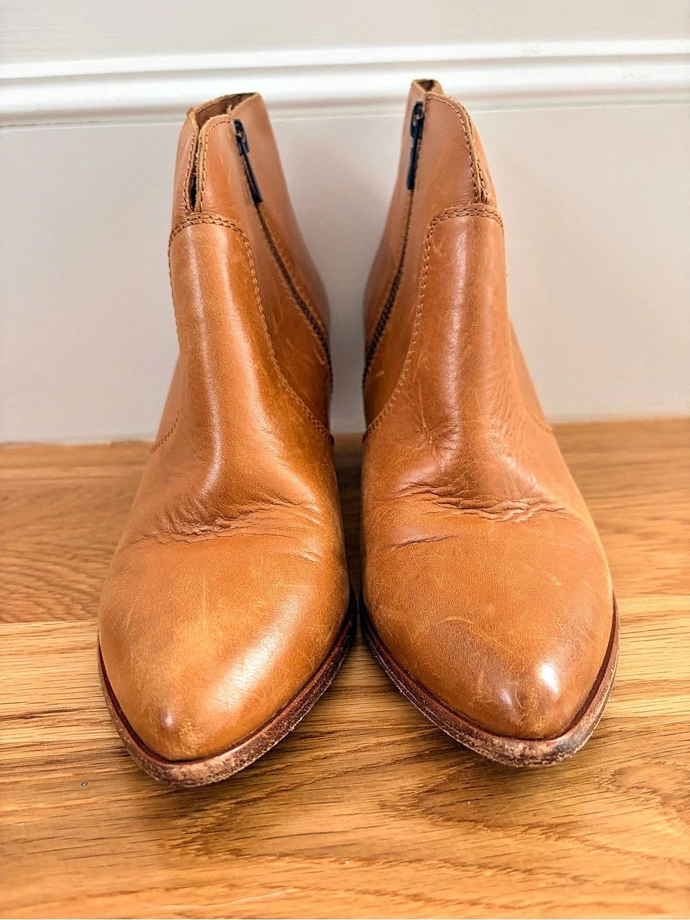 Frye Billy Short Leather Ankle Boots Brown